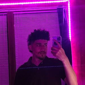 Meet your Posher, Eric